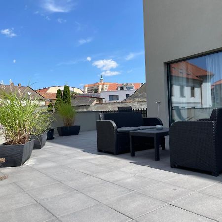 Apartmany Rose Mikulov Exteriör bild